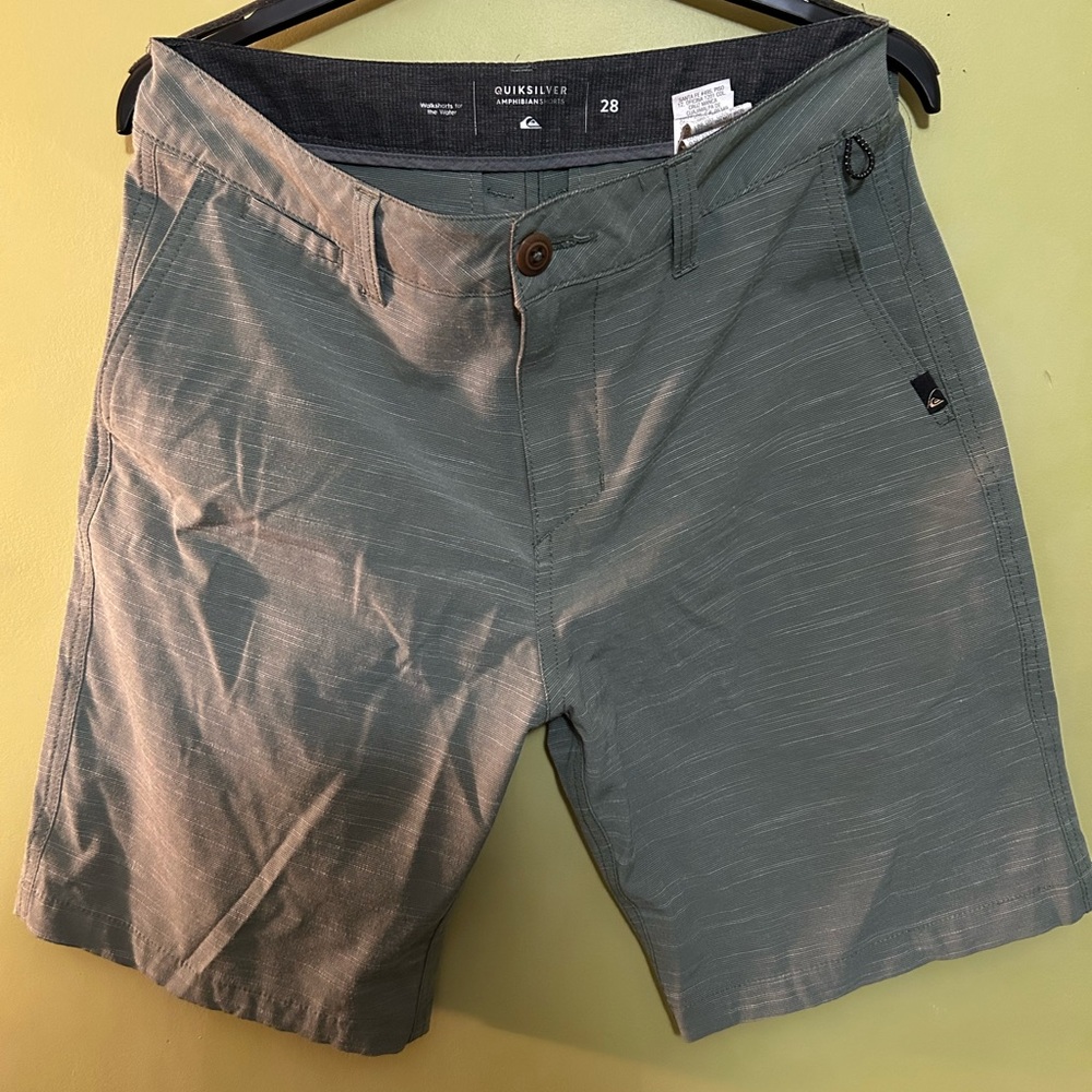 New quicksilver amphibian shorts